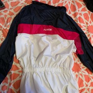 Nike windbreaker